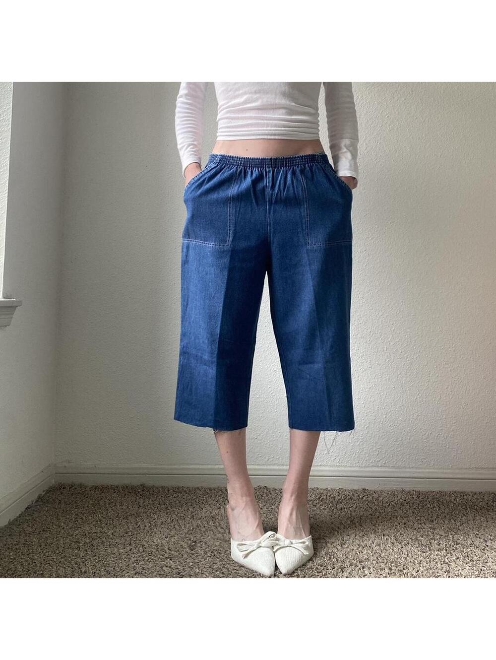 Vintage 90s low rise wide leg cropped denim chino pants / capris